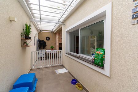 Casa à venda com 150m², 3 quartos e 4 vagasQuintal