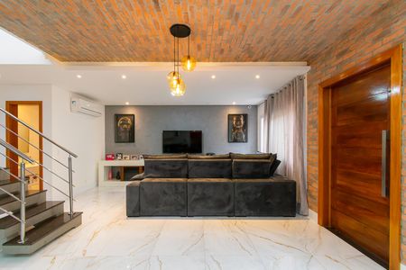 Casa à venda com 150m², 3 quartos e 4 vagasSala