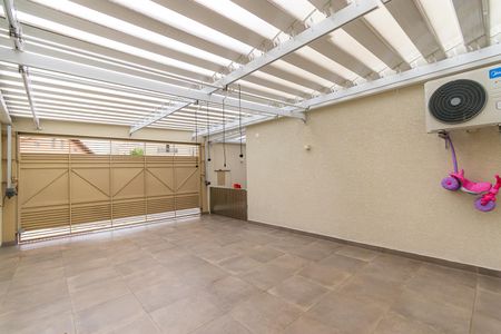 Casa à venda com 150m², 3 quartos e 4 vagasGaragem