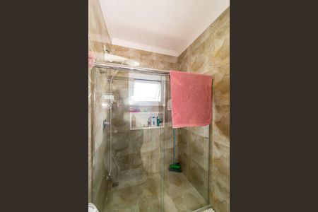 Casa à venda com 150m², 3 quartos e 4 vagasBanheiro da Suíte 2