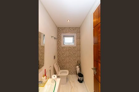 Casa à venda com 150m², 3 quartos e 4 vagasLavabo