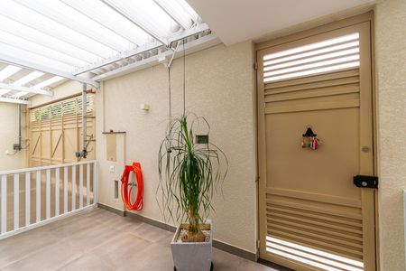 Casa à venda com 150m², 3 quartos e 4 vagasQuintal