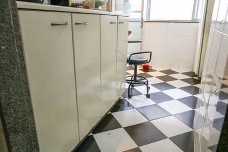 Casa à venda com 550m², 4 quartos e 4 vagas Casa à venda com 550m², 4 quartos e 4 vagasCozinha - Casa 1