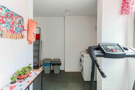 Apartamento à venda com 120m², 3 quartos e 1 vaga Apartamento à venda com 120m², 3 quartos e 1 vagaCozinha e Área de Serviço