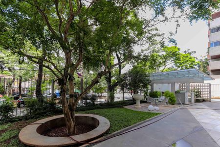 Apartamento à venda com 120m², 3 quartos e 1 vaga Apartamento à venda com 120m², 3 quartos e 1 vagaÁrea comum