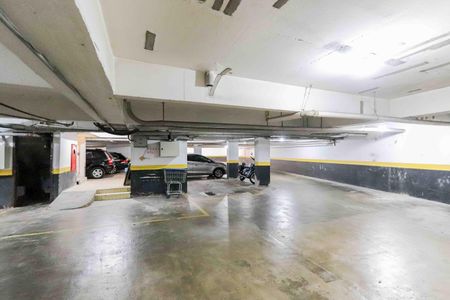 Apartamento à venda com 120m², 3 quartos e 1 vaga Apartamento à venda com 120m², 3 quartos e 1 vagaGaragem