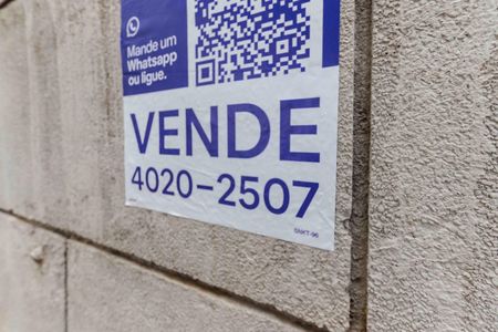 Apartamento à venda com 120m², 3 quartos e 1 vaga Apartamento à venda com 120m², 3 quartos e 1 vagaFachada - Plaquinha