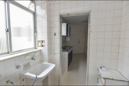 Apartamento para alugar com 110m², 3 quartos e 1 vagaÁrea de Serviço