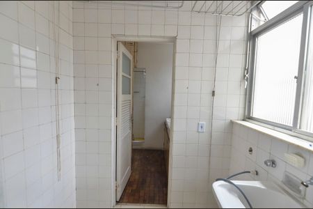 Apartamento para alugar com 110m², 3 quartos e 1 vagaÁrea de Serviço