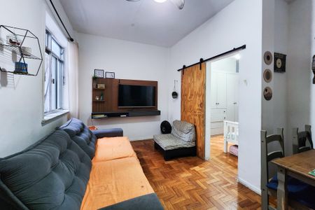 Apartamento à venda com 62m², 2 quartos e sem vagaSala 