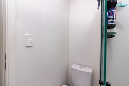 Apartamento para alugar com 42m², 2 quartos e sem vaga Apartamento para alugar com 42m², 2 quartos e sem vagaBanheiro