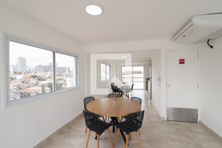 Apartamento para alugar com 42m², 2 quartos e sem vaga Apartamento para alugar com 42m², 2 quartos e sem vagaÁrea comum - Salão de festas