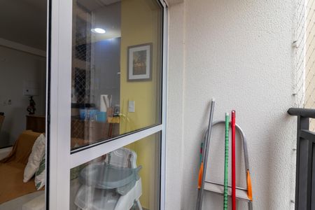 Apartamento para alugar com 42m², 2 quartos e sem vaga Apartamento para alugar com 42m², 2 quartos e sem vagaVaranda da Sala