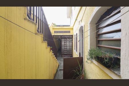 Casa de condomínio para alugar com 100m², 2 quartos e 1 vagaQuintal