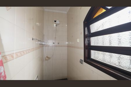 Casa de condomínio para alugar com 100m², 2 quartos e 1 vagaBanheiro da Suíte