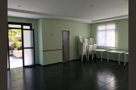 Apartamento à venda com 64m², 2 quartos e 1 vaga Apartamento à venda com 64m², 2 quartos e 1 vagaCondominio