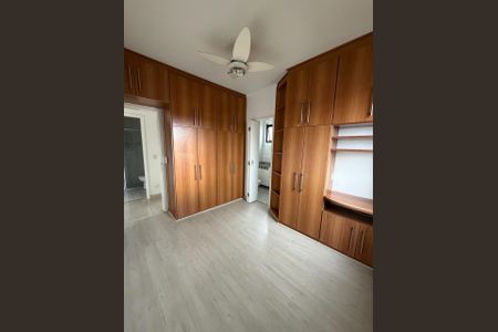 Apartamento à venda com 64m², 2 quartos e 1 vaga Apartamento à venda com 64m², 2 quartos e 1 vagaQuarto