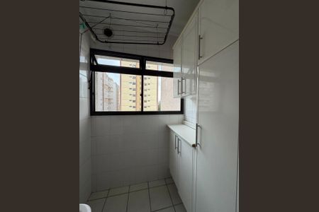 Apartamento à venda com 64m², 2 quartos e 1 vaga Apartamento à venda com 64m², 2 quartos e 1 vagaLavanderia