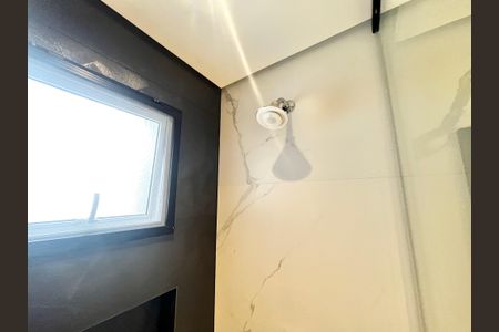 Apartamento à venda com 70m², 2 quartos e 1 vaga Apartamento à venda com 70m², 2 quartos e 1 vagaBanheiro