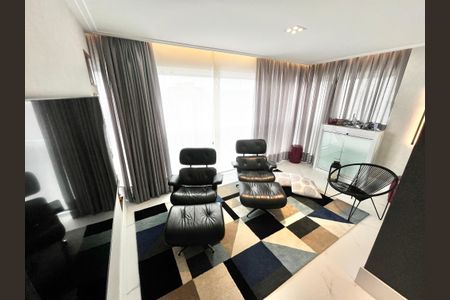 Apartamento à venda com 70m², 2 quartos e 1 vaga Apartamento à venda com 70m², 2 quartos e 1 vagaSala