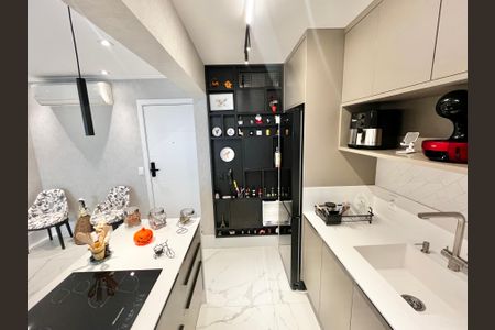 Apartamento à venda com 70m², 2 quartos e 1 vaga Apartamento à venda com 70m², 2 quartos e 1 vagaCozinha