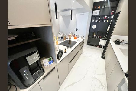 Apartamento à venda com 70m², 2 quartos e 1 vaga Apartamento à venda com 70m², 2 quartos e 1 vagaCozinha