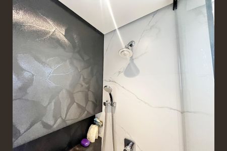 Apartamento à venda com 70m², 2 quartos e 1 vaga Apartamento à venda com 70m², 2 quartos e 1 vagaBanheiro da Suíte 1