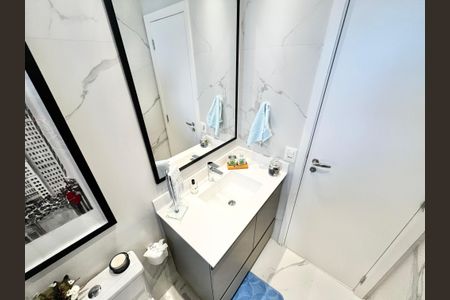 Apartamento à venda com 70m², 2 quartos e 1 vaga Apartamento à venda com 70m², 2 quartos e 1 vagaBanheiro