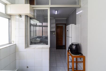 Apartamento à venda com 69m², 3 quartos e 1 vagaÁrea de Serviço