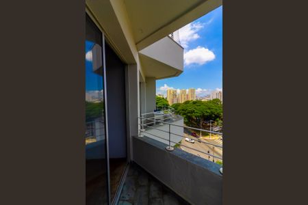 Apartamento à venda com 69m², 3 quartos e 1 vagaVaranda