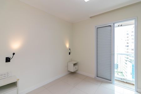 Apartamento para alugar com 63m², 2 quartos e 1 vagaSuíte