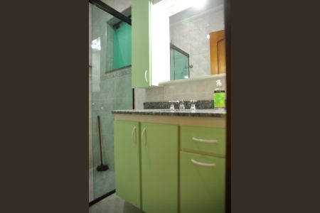 Casa para alugar com 300m², 4 quartos e 10 vagasBanheiro Social 