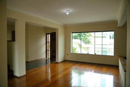 Sala de casa para alugar com 4 quartos, 300m² em Bairro dos Casa, São Bernardo do Campo