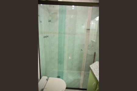 Casa para alugar com 300m², 4 quartos e 10 vagasBanheiro Social 