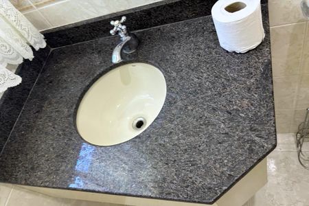 Casa para alugar com 300m², 4 quartos e 10 vagasLavabo da Sala 