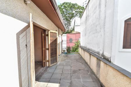 Casa para alugar com 250m², 3 quartos e 2 vagasVaranda do quarto 1