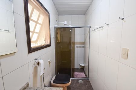 Casa para alugar com 250m², 3 quartos e 2 vagasBanheiro