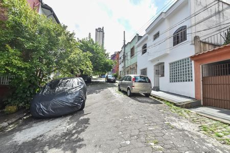 Casa para alugar com 250m², 3 quartos e 2 vagasVila