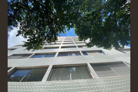 Apartamento à venda com 110m², 2 quartos e 1 vagaFachada