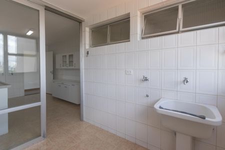 Apartamento à venda com 110m², 2 quartos e 1 vagaÁrea de Serviço