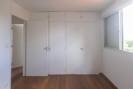 Apartamento à venda com 110m², 2 quartos e 1 vagaQuarto 2