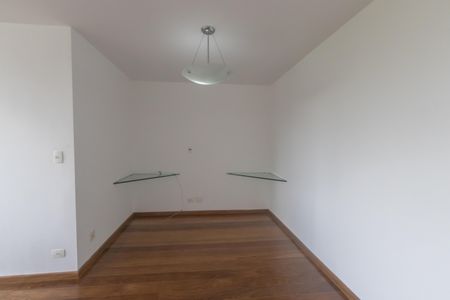 Apartamento à venda com 110m², 2 quartos e 1 vagaSala