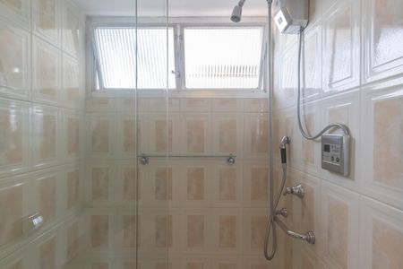 Apartamento à venda com 110m², 2 quartos e 1 vagaBanheiro Suíte Quartos