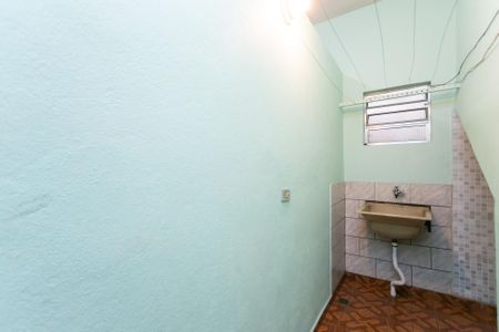 Casa para alugar com 30m², 1 quarto e sem vagaÁrea de Serviço 