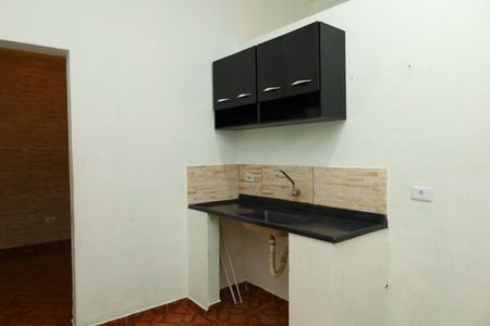 Cozinha de casa para alugar com 1 quarto, 30m² em Parque Savoy City, São Paulo