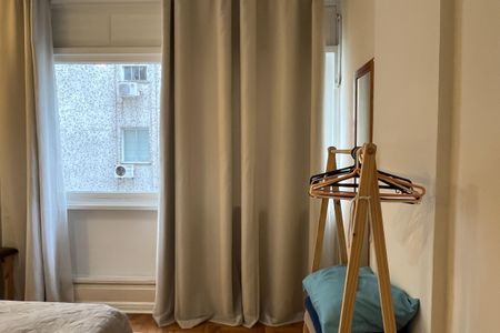 Quarto de apartamento para alugar com 1 quarto, 54m² em Boqueirão, Santos