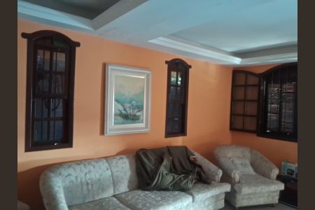 Casa à venda com 3 quartos, 115m² em Atila de Paiva (barreiro, Belo Horizonte