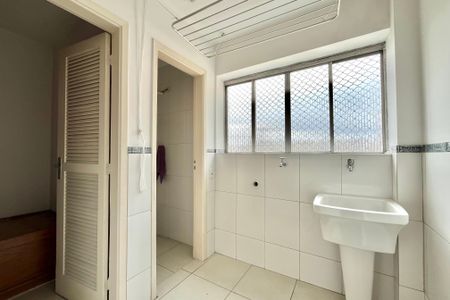 Apartamento para alugar com 68m², 2 quartos e 1 vagaÁrea de Serviço