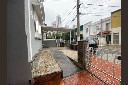 Casa à venda com 247m², 3 quartos e 2 vagasEntrada