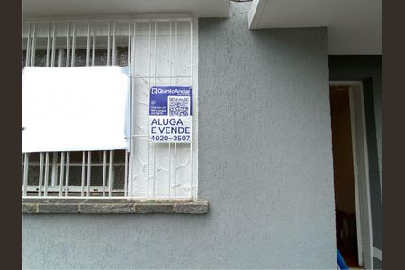 Casa à venda com 247m², 3 quartos e 2 vagasPlaca